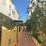 Huerta Enmedio 15 Terraced House In Tranquil Location In Conil Center Sleeps 4
