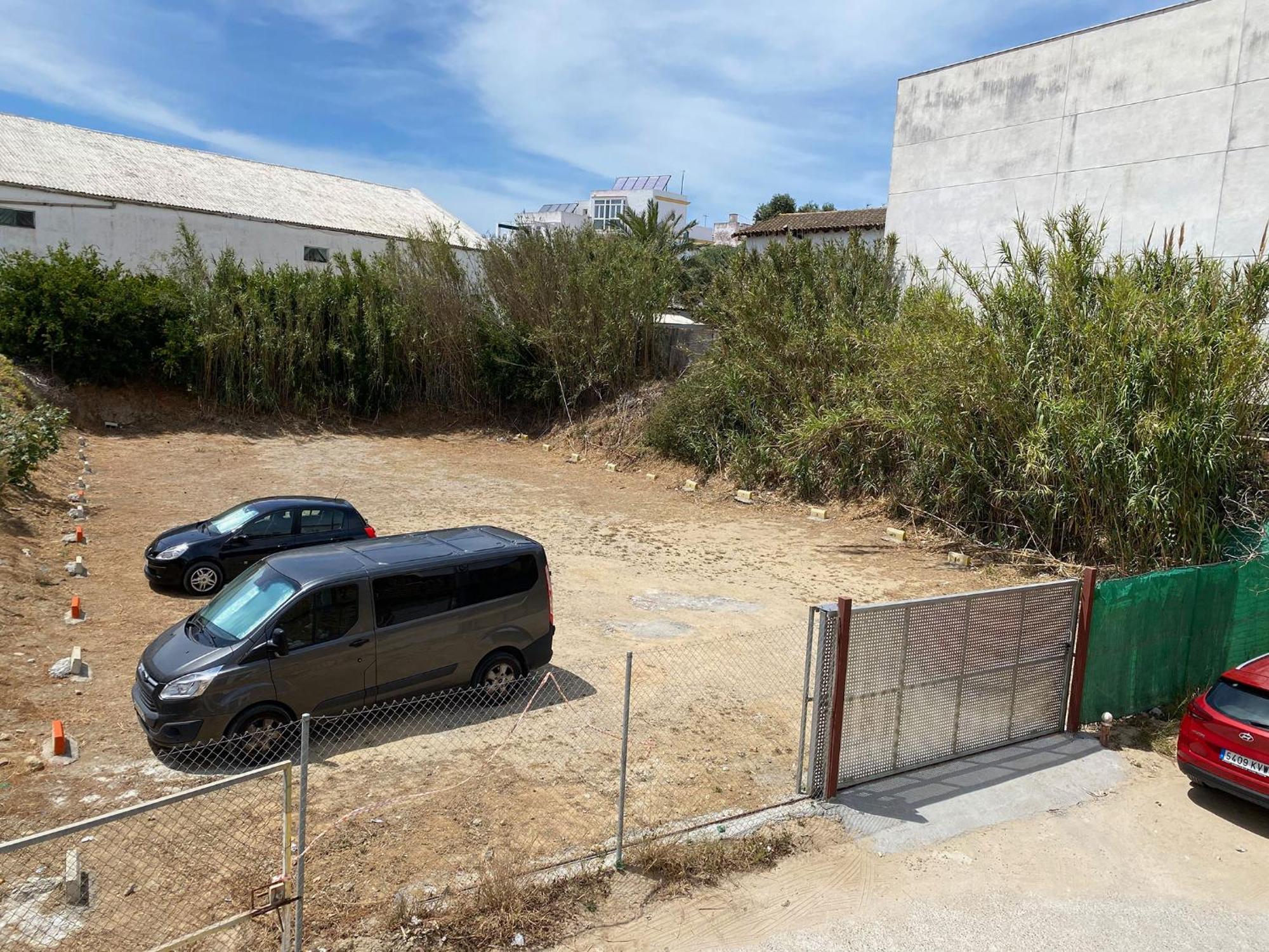 Huerta Enmedio 15 Terraced House In Tranquil Location In Conil Center Sleeps 4 *