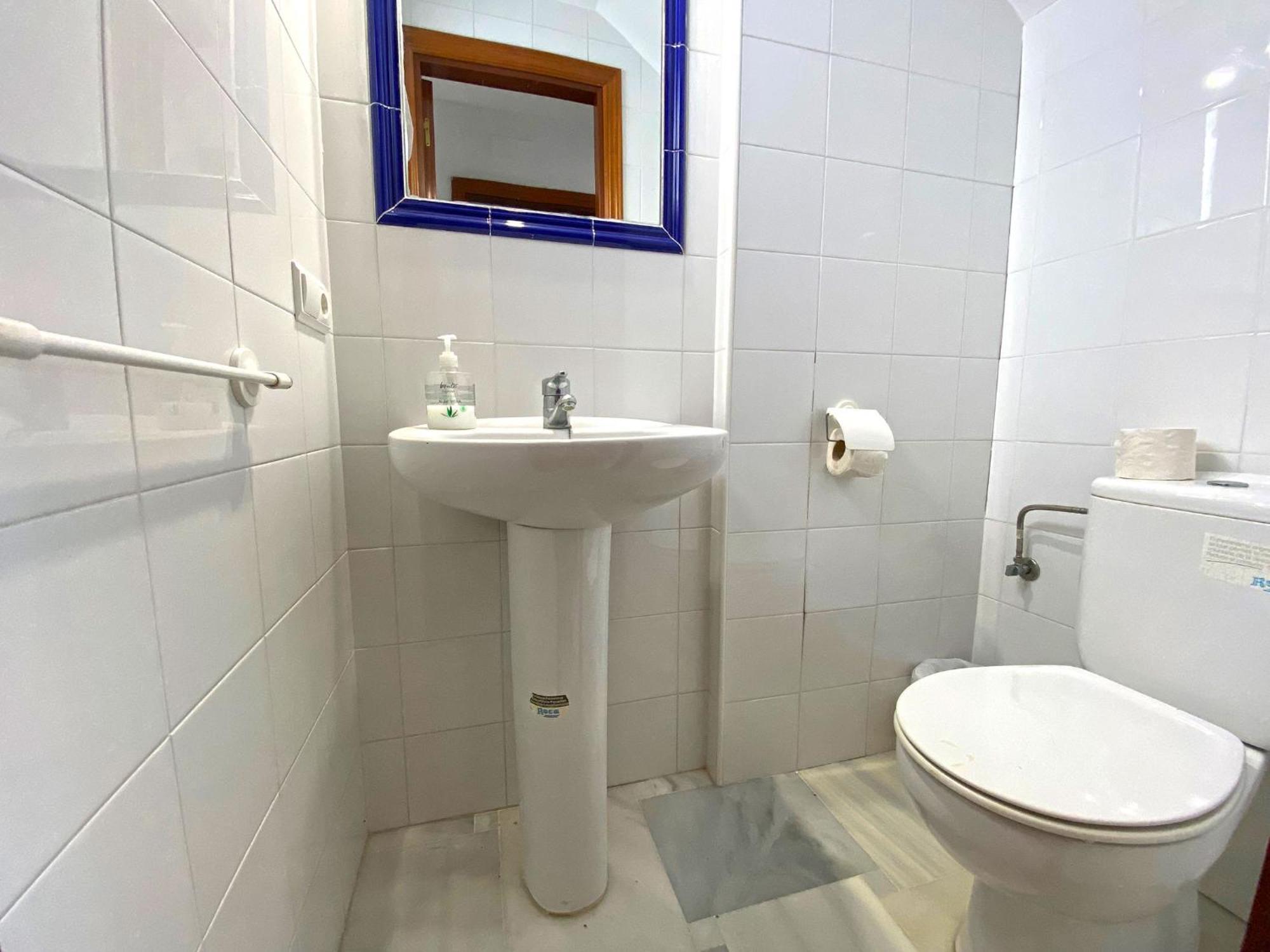 Сasa de vacaciones Huerta Enmedio 15 Terraced House In Tranquil Location In Conil Center Sleeps 4 *